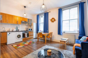 Lovely AirConditioned One Bed in the Heart of Covent Garden